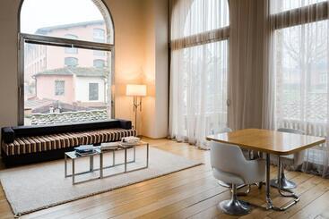 Riva Lofts Florence