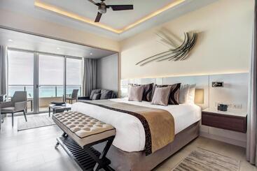 Royalton Negril, An Autograph Collection All Inclusive Resort