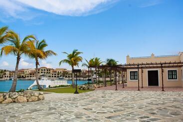Sports Illustrated Resorts Marina and Villas Cap Cana - All Inclusive