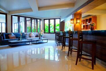 استراحتگاه Sentido Khao Lak
