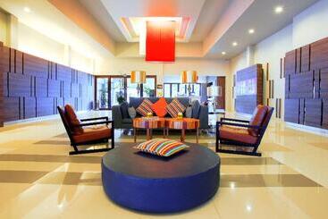 استراحتگاه Sentido Khao Lak