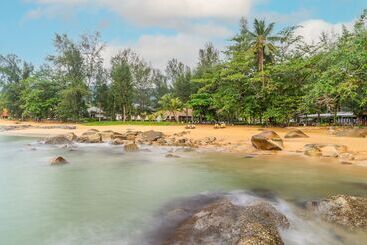 استراحتگاه Sentido Khao Lak