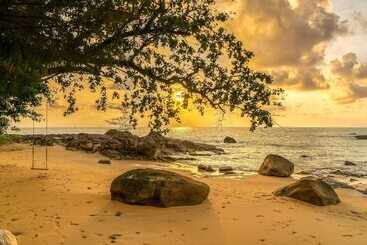 استراحتگاه Sentido Khao Lak
