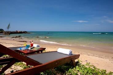 استراحتگاه Sentido Khao Lak