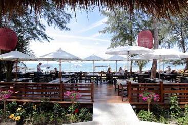 استراحتگاه Sentido Khao Lak