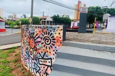 هاستل Pousada Universitária Bauru, Cpo ,centrinho, Funcraf ,usp, Facop ,agudos ,parque Vitória Régia , Une