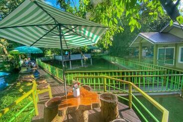 تختخواب و صبحانه Ho Kho Coffee And Cottages