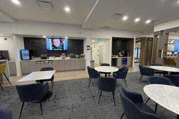 Microtel Inn & Suites By Wyndham Summerside
