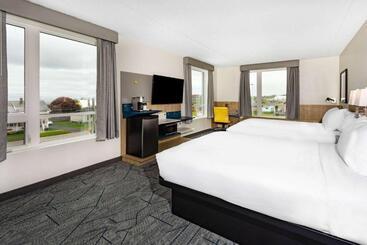 Microtel Inn & Suites By Wyndham Summerside