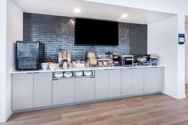 Microtel Inn & Suites By Wyndham Summerside