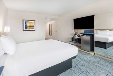 Microtel Inn & Suites By Wyndham Summerside