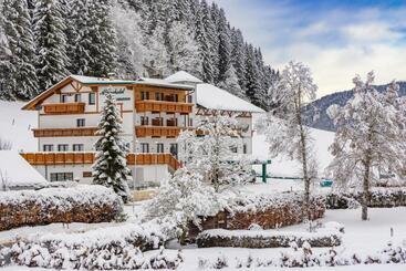 Alpenhotel Ensmann