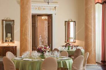 Four Seasons Hotel Lion Palace St. Petersburg