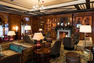 Four Seasons Hotel Lion Palace St. Petersburg
