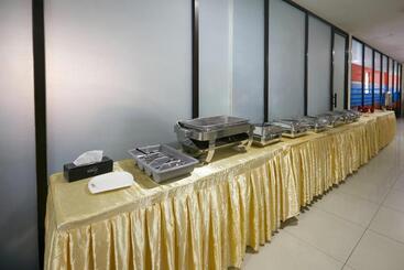 Dolphin Hotel, Chow Kit Kuala Lumpur