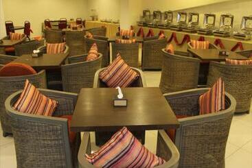 Dolphin Hotel, Chow Kit Kuala Lumpur
