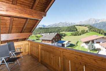 هتل Falknerhof