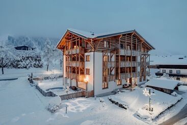 هتل Resl Resort