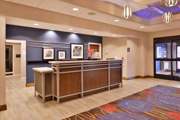 هتل Hampton Inn & Suites Ann Arbor West