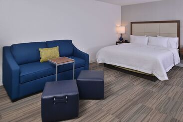 هتل Hampton Inn & Suites Ann Arbor West