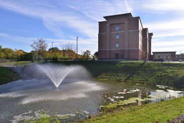 هتل Hampton Inn & Suites Ann Arbor West
