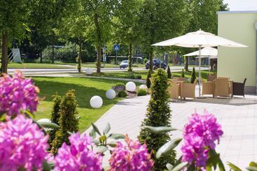 هتل Holiday Inn Express Neunkirchen, An Ihg