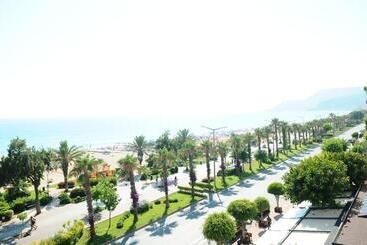 هتل Kleopatra Beach Yildiz