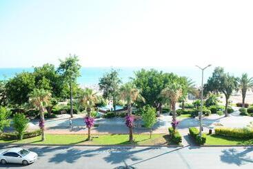 هتل Kleopatra Beach Yildiz