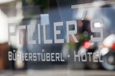 호텔 Pfeiler S Bürgerstüberl