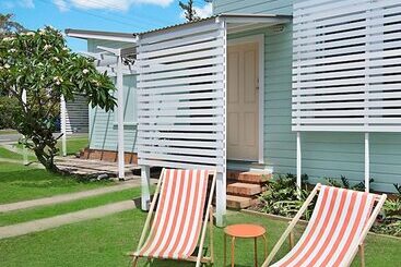 La Costa Beachside Motel