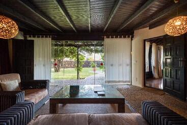 استراحتگاه Villas Alondra