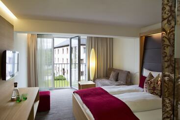 استراحتگاه Ritzenhof 4 Sterne Superior Hotel & Spa Am See