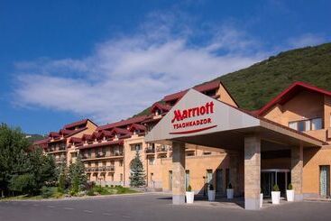استراحتگاه Tsaghkadzor Marriott