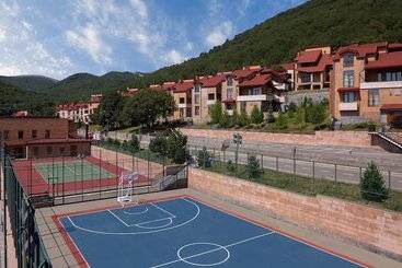 استراحتگاه Tsaghkadzor Marriott