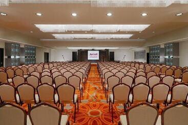 استراحتگاه Tsaghkadzor Marriott