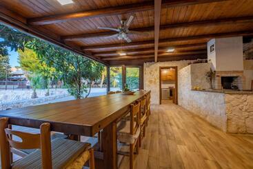 هتل Agriturismo Dea Cerere