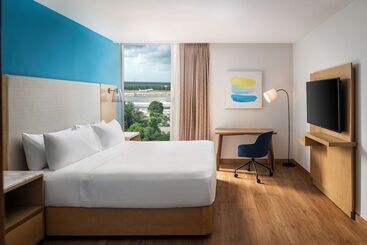 هتل Hilton Garden Inn Cancun Airport