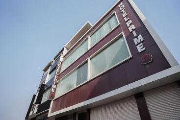 酒店 Prime Rose