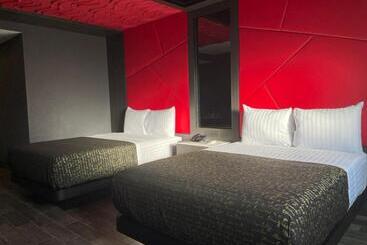 هتل Passion Secrets Villas And Suites