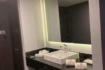 هتل Passion Secrets Villas And Suites