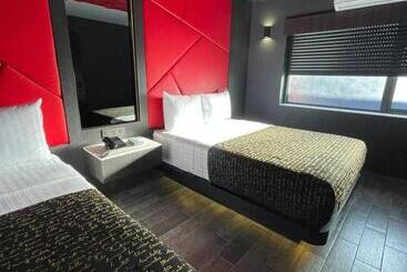 هتل Passion Secrets Villas And Suites