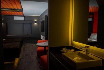هتل Passion Secrets Villas And Suites