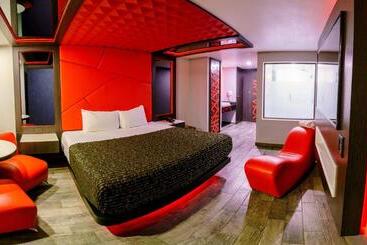 هتل Passion Secrets Villas And Suites
