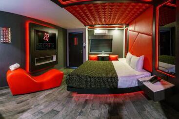 هتل Passion Secrets Villas And Suites