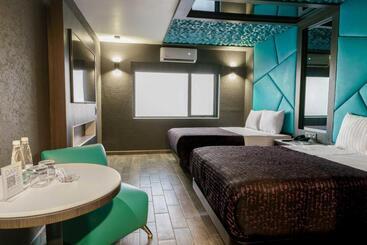 هتل Passion Secrets Villas And Suites