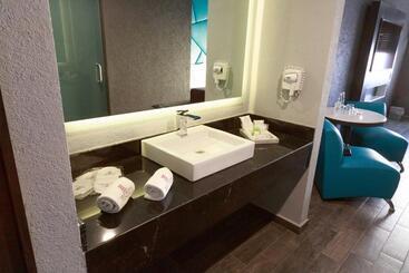 هتل Passion Secrets Villas And Suites