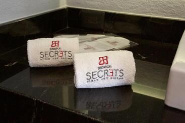 هتل Passion Secrets Villas And Suites