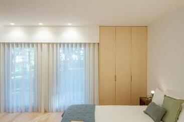 پانسیون 70 S Wood House
