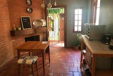 Bed and Breakfast La Yurta