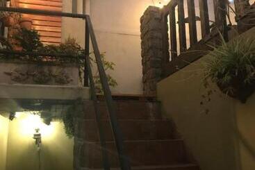 Bed and Breakfast La Yurta